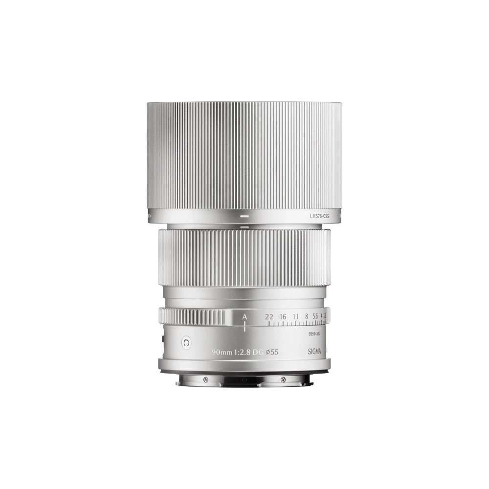 90mm F2.8 DG