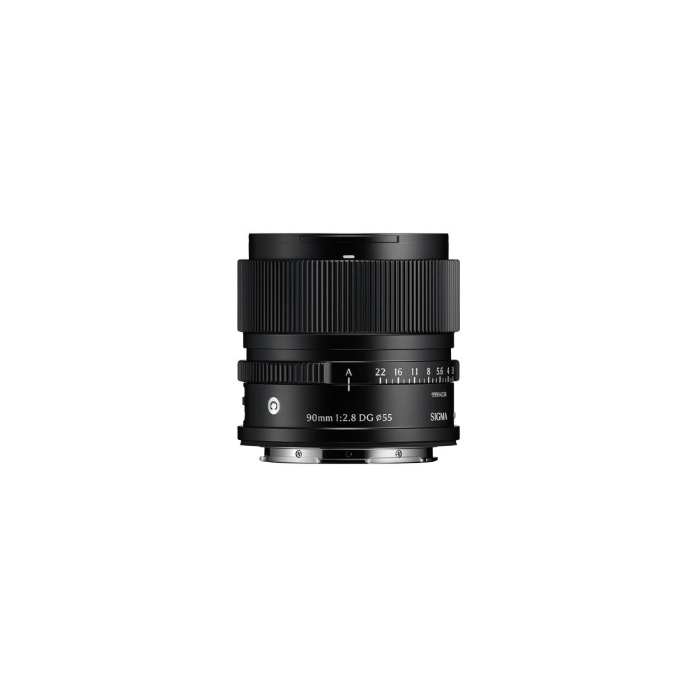 90mm F2.8 DG