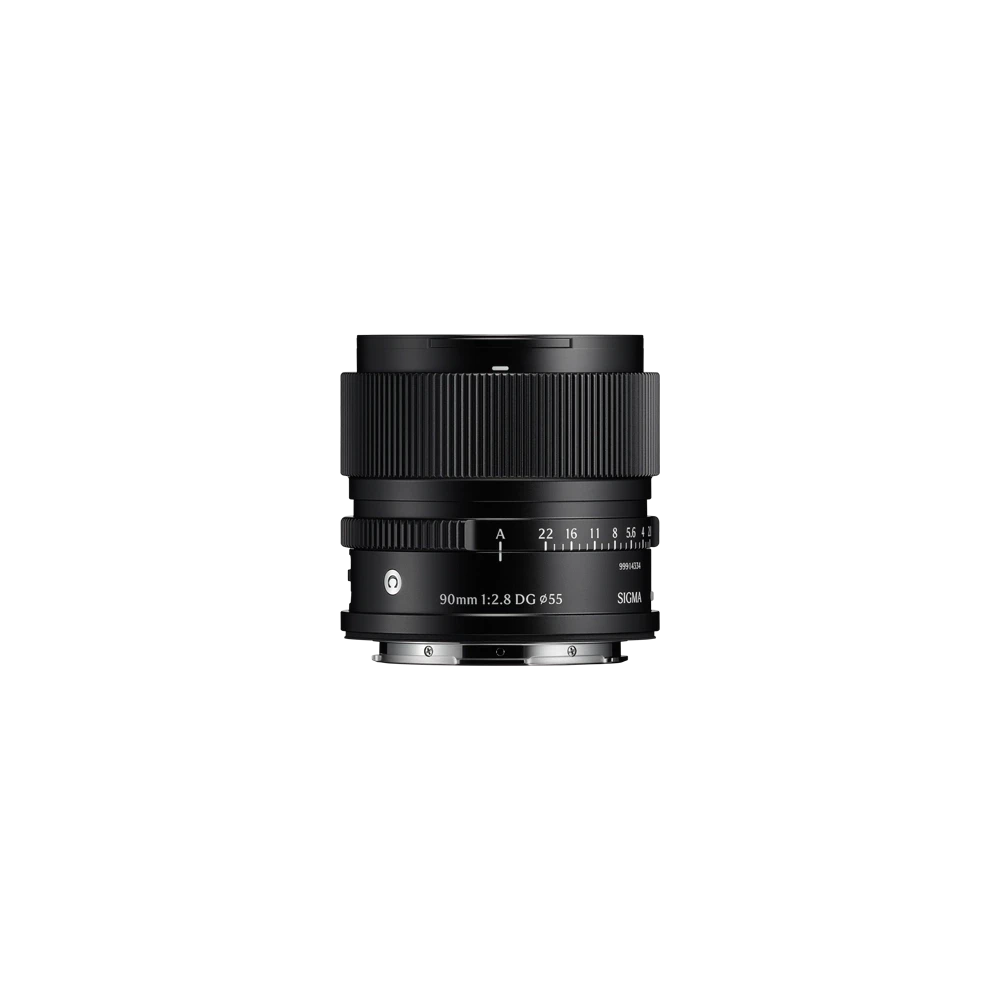 90mm F2.8 DG