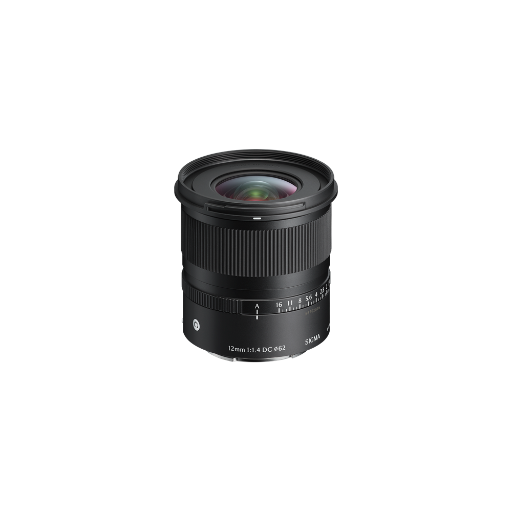 12mm F1.4 DC